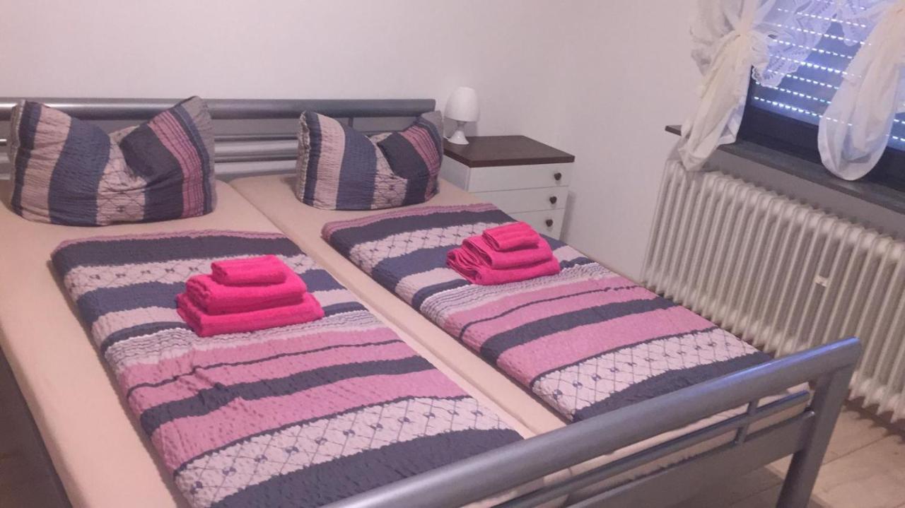 Ferienwohnung ลาห์นชไตน์ ภายนอก รูปภาพ